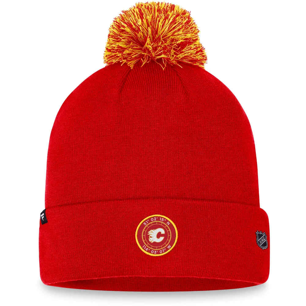 CALGARY FLAMES FANATICS MEN'S NHL DRAFT CUFFED POM RED/GOLD