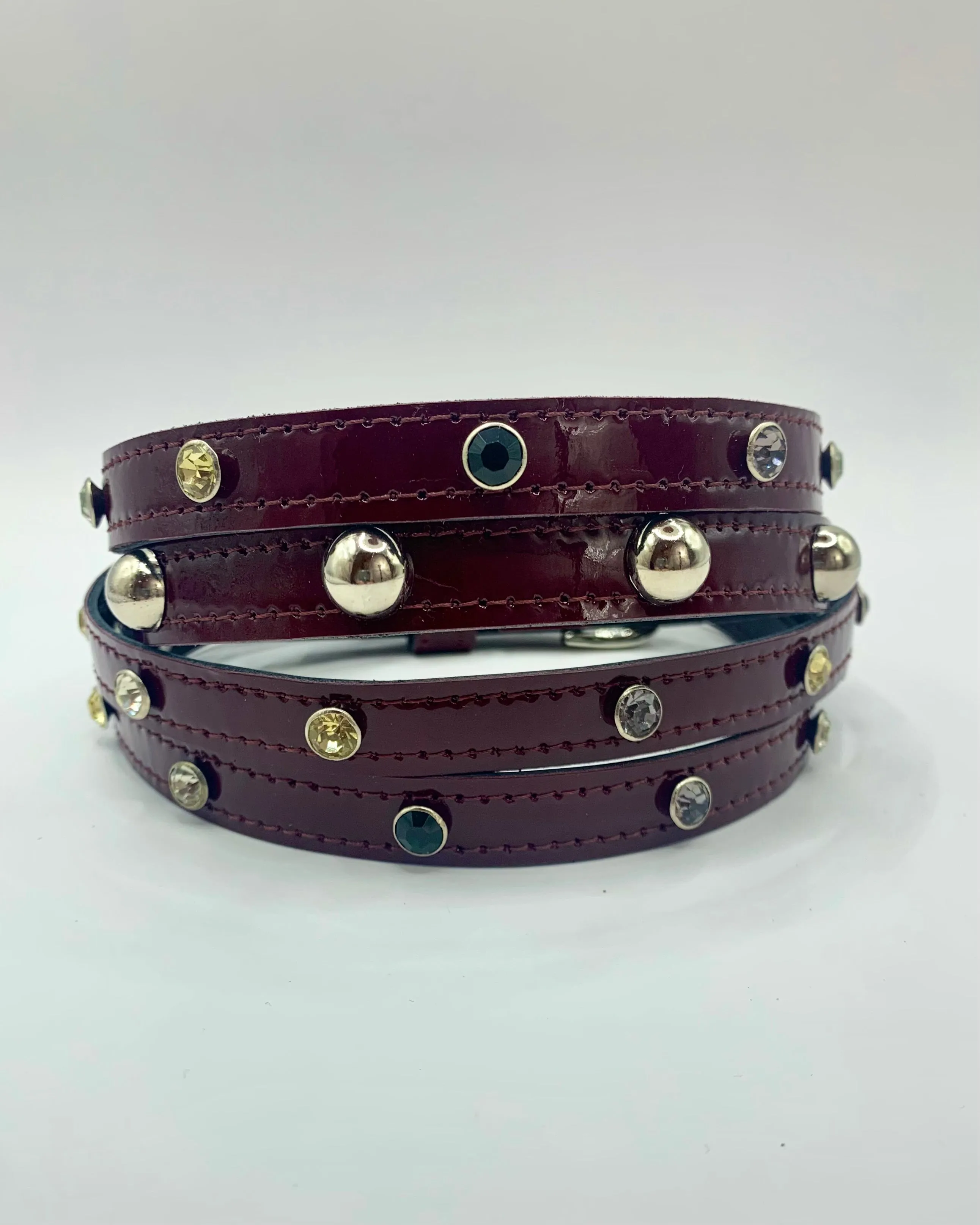 SJ X DBD oxblood patent stud choker