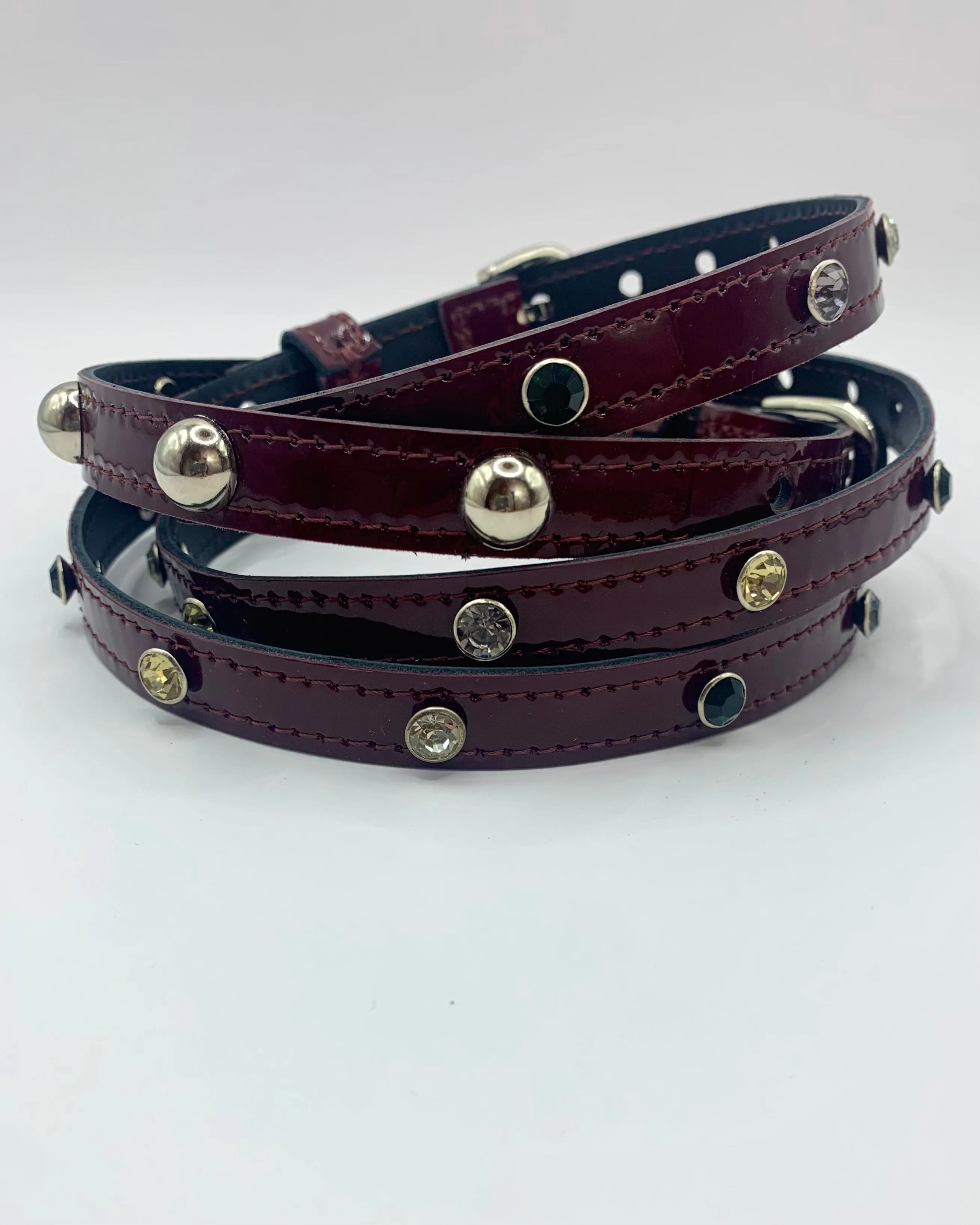 SJ X DBD oxblood patent stud choker